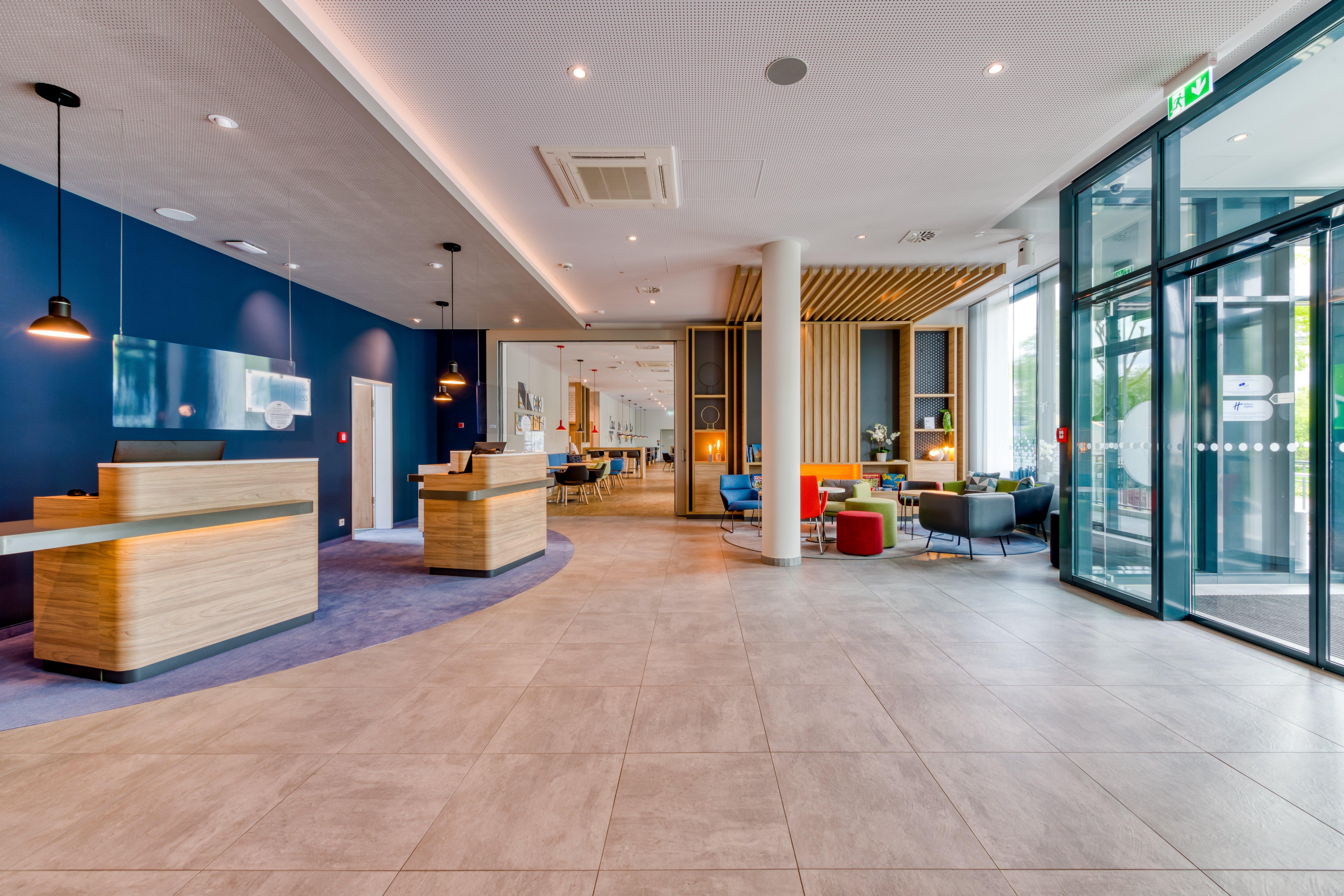 Holiday Inn Express - Fulda By Ihg Bagian luar foto
