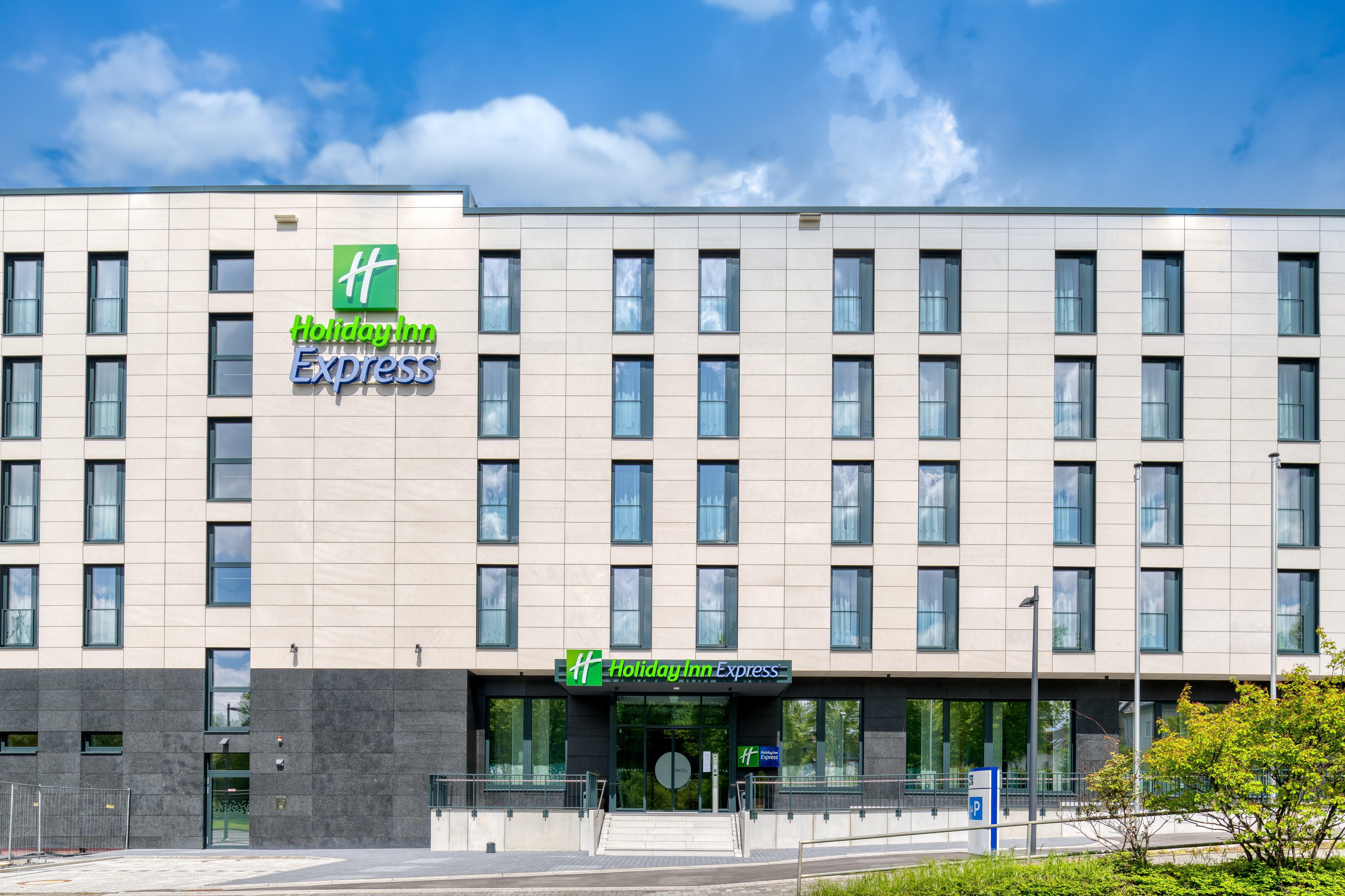 Holiday Inn Express - Fulda, An Ihg Hotel Bagian luar foto