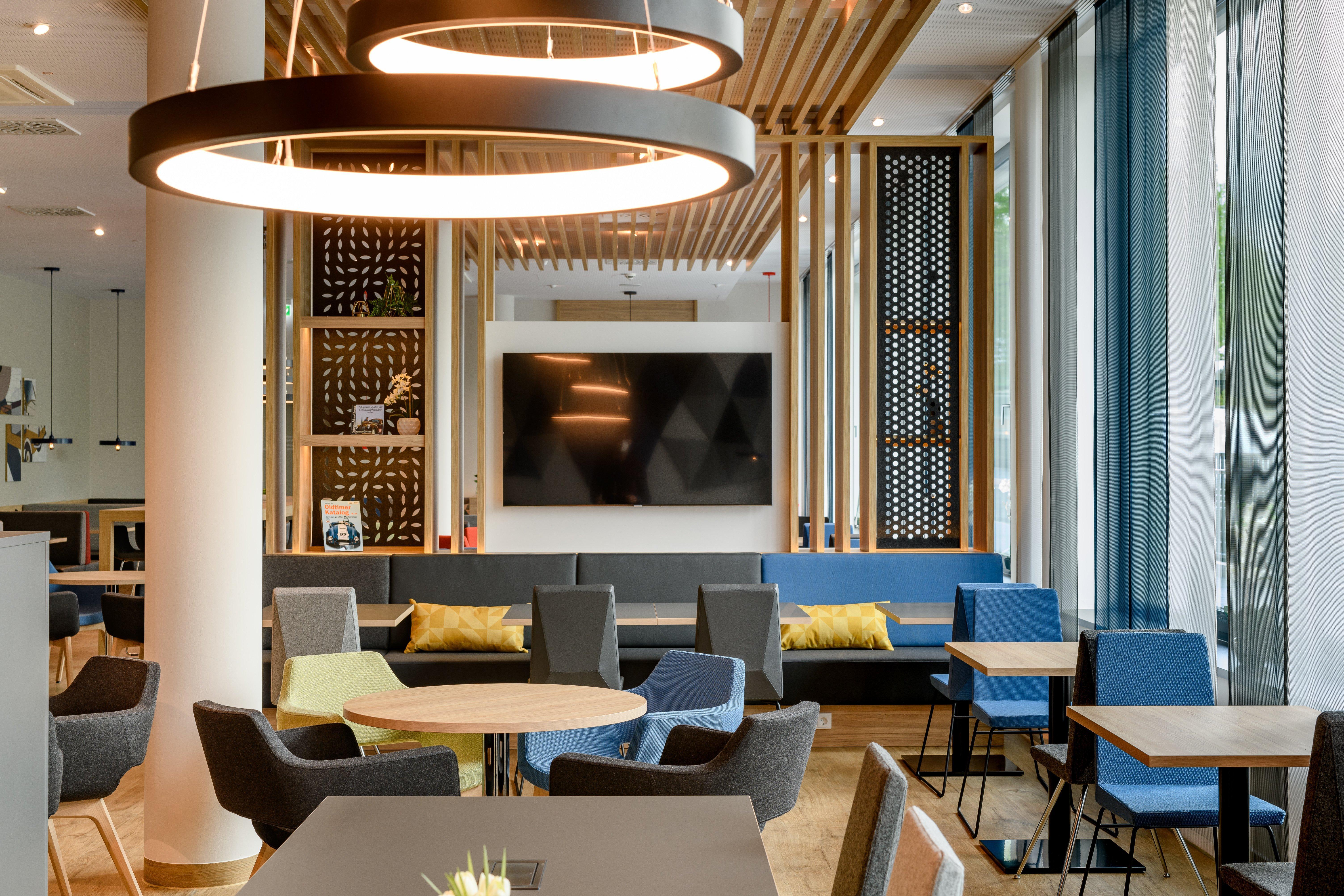 Holiday Inn Express - Fulda By Ihg Bagian luar foto